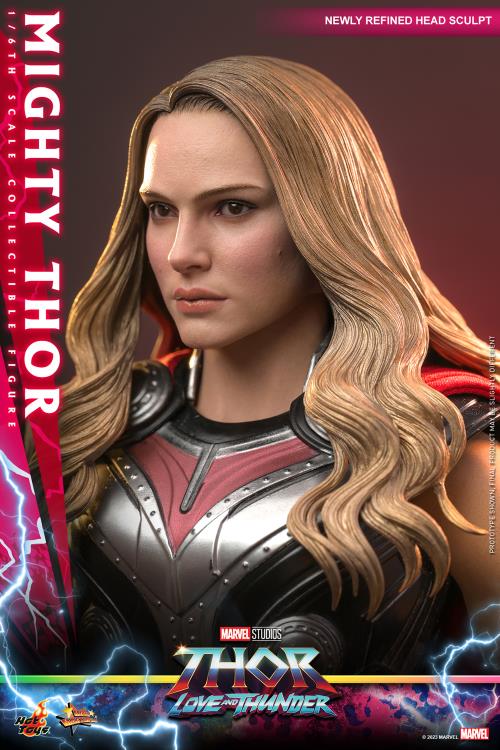 Thor: Love and Thunder MMS663 Mighty Thor 1/6th Scale Collectible Figure Gallery Image 12