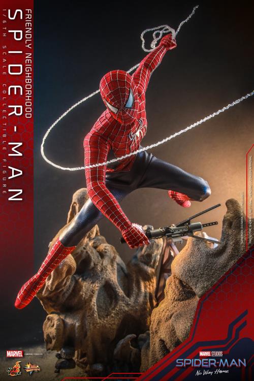 Spider-Man: No Way Home MMS661 Friendly Neighborhood Spider-Man 1/6 Scale Collectible Figure Gallery Image 14