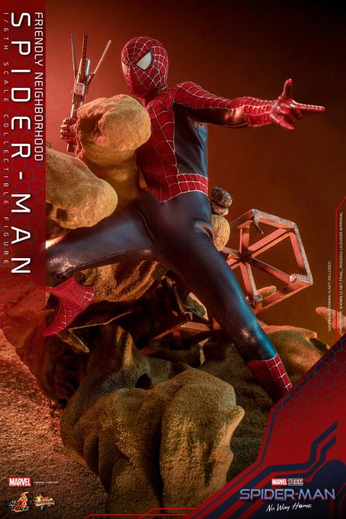 Spider-Man: No Way Home MMS662 Friendly Neighborhood Spider-Man Deluxe 1/6th Scale Collectible Figure Gallery Image 18