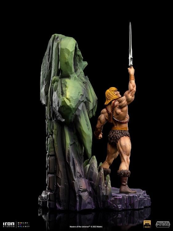 Masters of the Universe He-Man 1/10 Deluxe Art Scale Limited Edition Statue Gallery Image 7