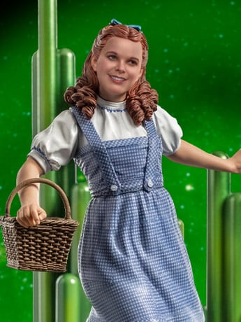The Wizard of Oz Dorothy 1/10 Deluxe Art Scale Limited Edition Statue Gallery Image 2