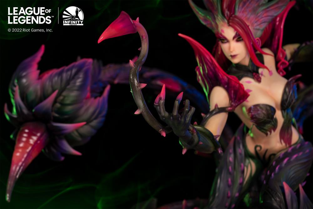 League of Legends Rise of the Thorns Zyra 1/4 Scale Limited Edition Statue Gallery Image 15