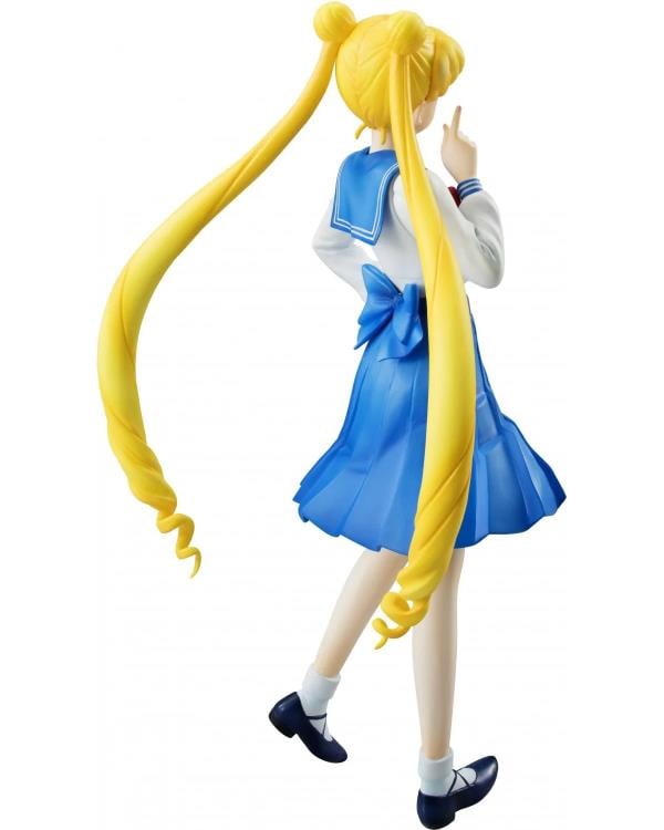Usagi Tsukino フィギュア セーラー服 新品 Sailor Moon World Uniform Operation Usagi Tsukino