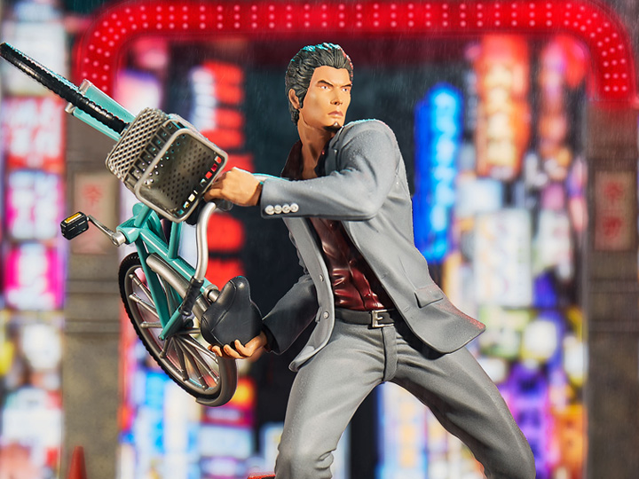 Yakuza Kazuma Kiryu Statue Gallery Image 1