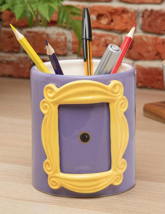 Friends Frame Pen & Plant Pot Gallery Image 3