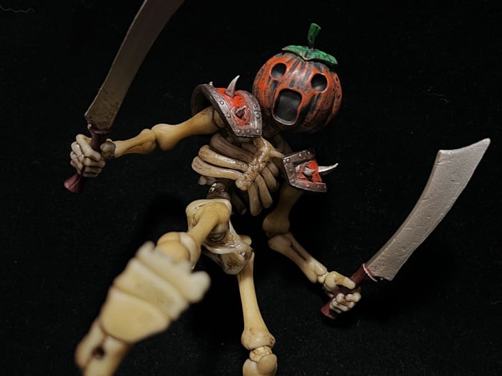Redemption Skeletons Night Tricksters Scaring Trickster 1/12 Scale Figure Gallery Image 1