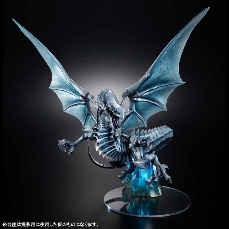 Yu-Gi-Oh! Duel Monsters Art Works Monsters Blue-Eyes White Dragon (Holographic Edition) Gallery Image 4