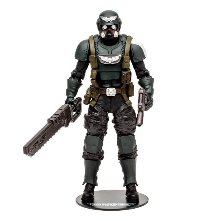 Warhammer 40,000 Darktide Veteran Guardsman Action Figure Gallery Image 4