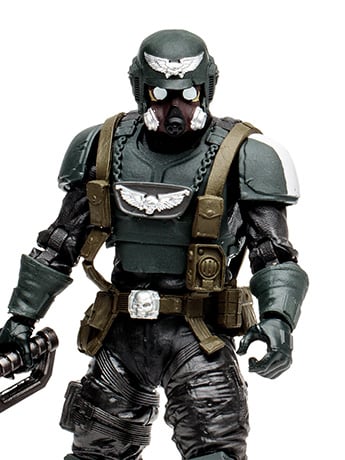 Warhammer 40,000 Darktide Veteran Guardsman Action Figure Gallery Image 2