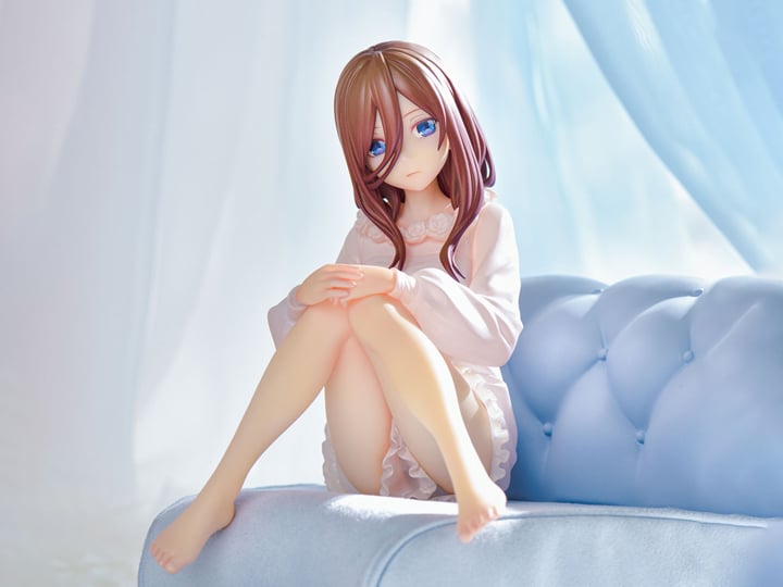 The Quintessential Quintuplets The Movie Prisma Wing Miku Nakano 1/7 Scale Figure Gallery Image 1