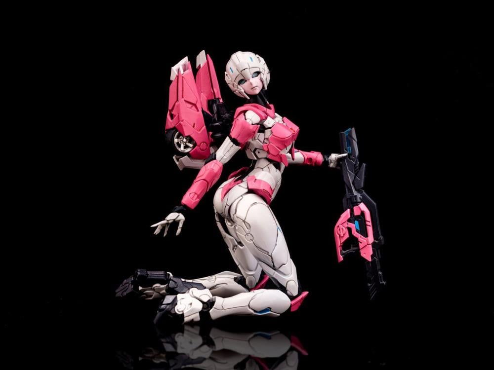 Transformers Furai 28 Arcee Model Kit Gallery Image 8