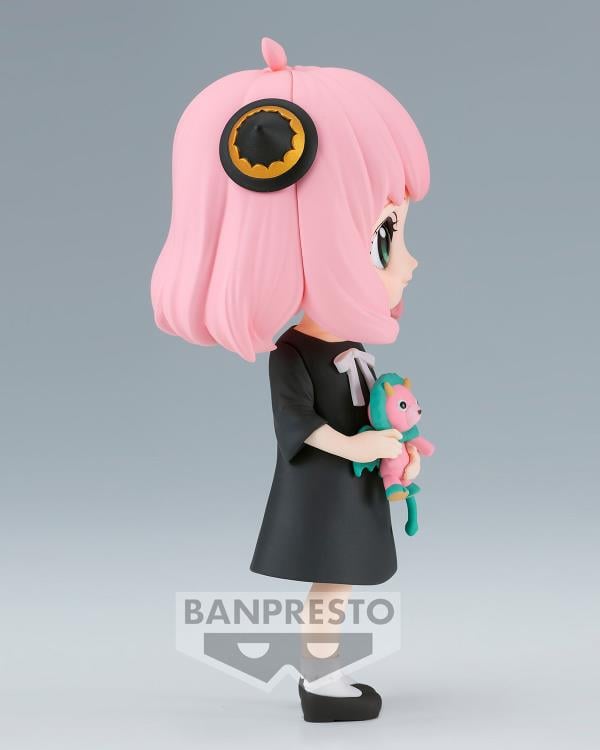 Spy x Family Q Posket Anya Forger II (Ver.A) Gallery Image 6