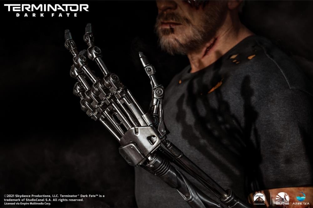 Terminator: Dark Fate T-800 Life-Size Bust Gallery Image 10