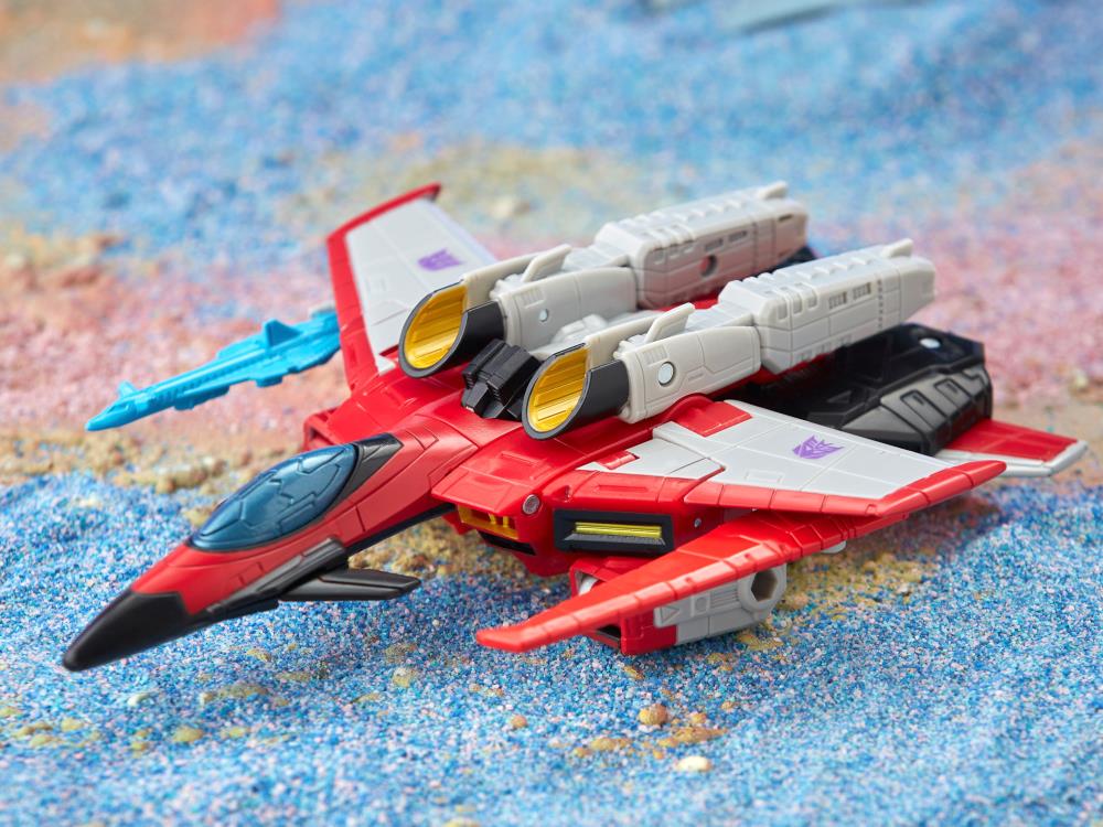 Transformers: Legacy Voyager Armada Universe Starscream Gallery Image 7