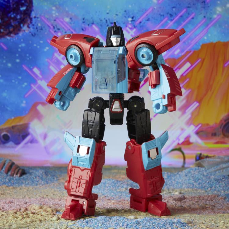 Transformers: Legacy Deluxe Autobot Pointblank & Peacemaker Gallery Image 3