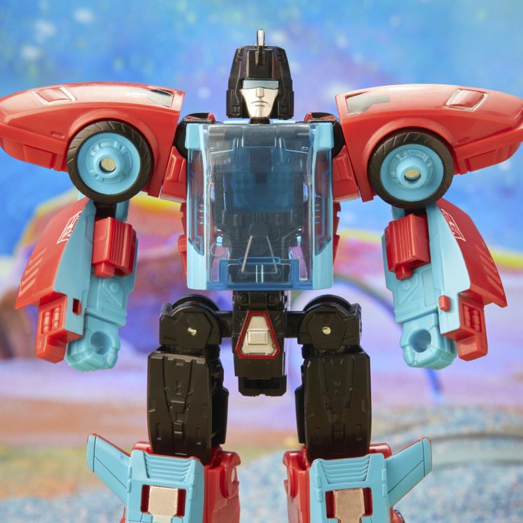 Transformers: Legacy Deluxe Autobot Pointblank & Peacemaker Gallery Image 6