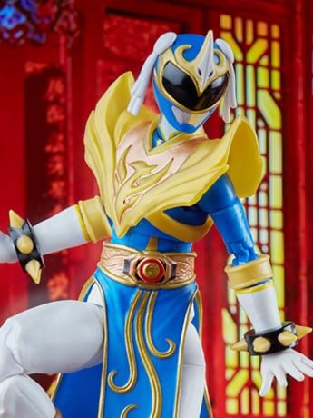 Power Rangers x Street Fighter Lightning Collection Blazing Phoenix Chun-Li Gallery Image 2