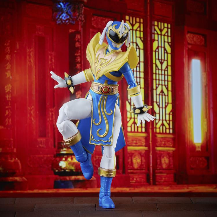 Power Rangers x Street Fighter Lightning Collection Blazing Phoenix Chun-Li Gallery Image 6