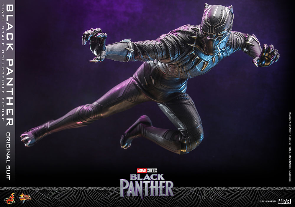 Black Panther MMS671 Black Panther (Original Suit) 1/6th Scale Collectible Figure Gallery Image 11