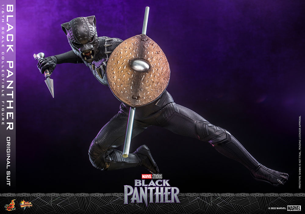 Black Panther MMS671 Black Panther (Original Suit) 1/6th Scale Collectible Figure Gallery Image 9