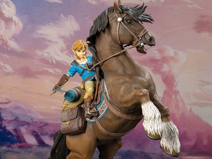 The Legend of Zelda: Breath of the Wild Link on Horseback Statue Gallery Image 1