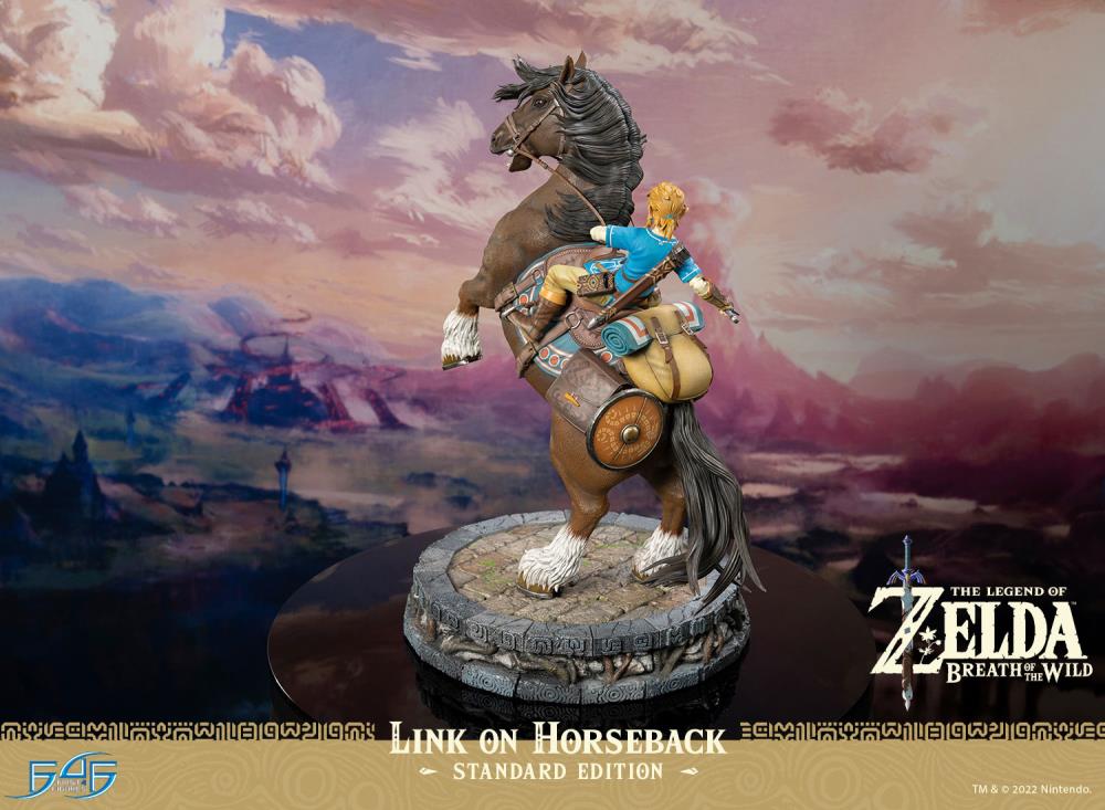 The Legend of Zelda: Breath of the Wild Link on Horseback Statue Gallery Image 7