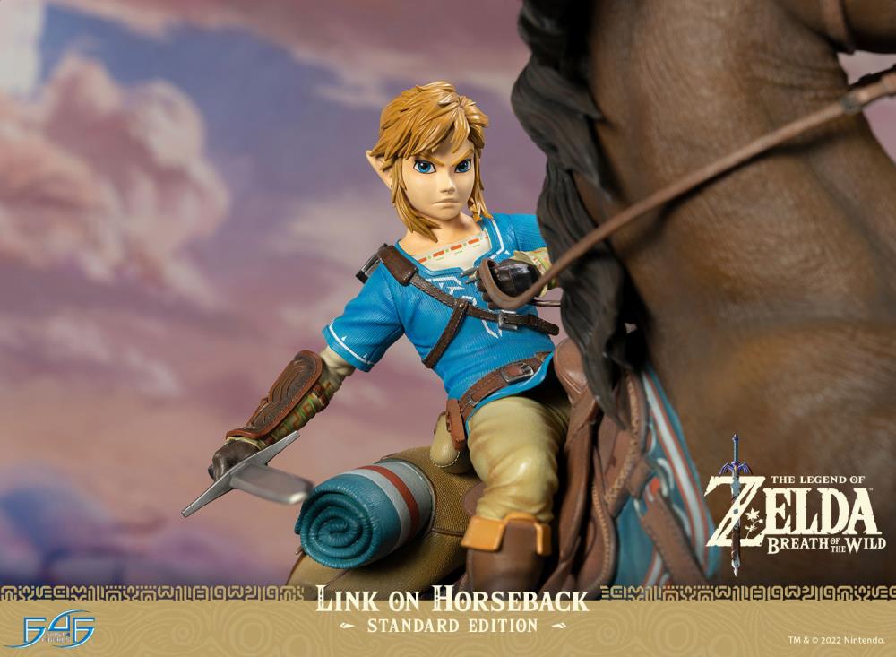 The Legend of Zelda: Breath of the Wild Link on Horseback Statue Gallery Image 18