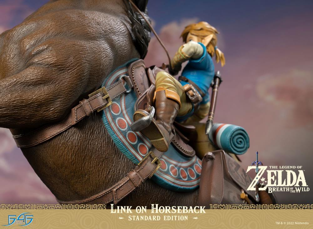 The Legend of Zelda: Breath of the Wild Link on Horseback Statue Gallery Image 24