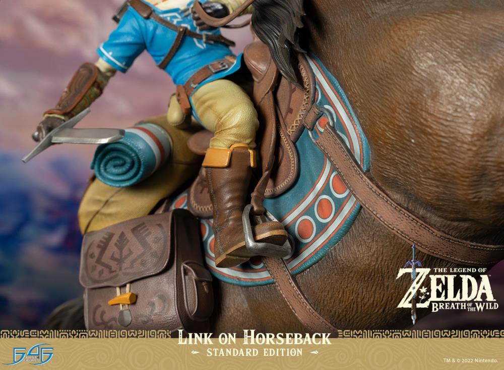 The Legend of Zelda: Breath of the Wild Link on Horseback Statue Gallery Image 25