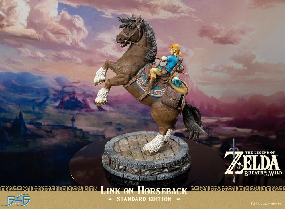 The Legend of Zelda: Breath of the Wild Link on Horseback Statue Gallery Image 6