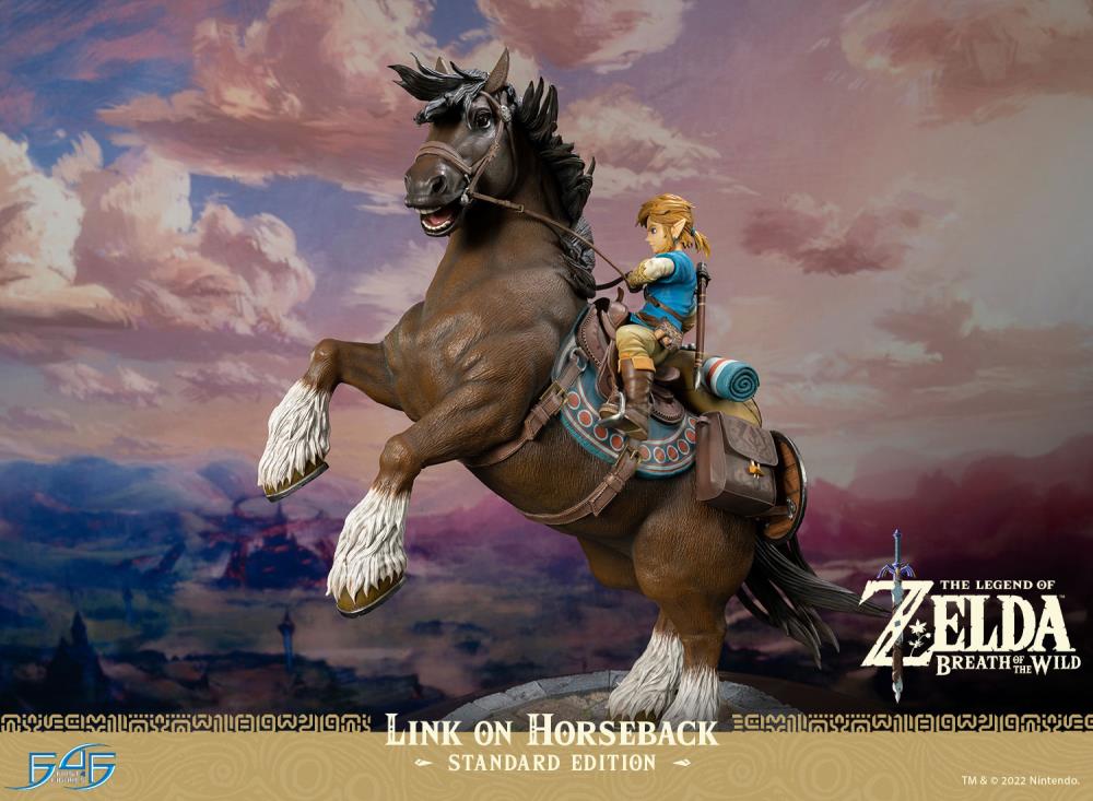 The Legend of Zelda: Breath of the Wild Link on Horseback Statue Gallery Image 15