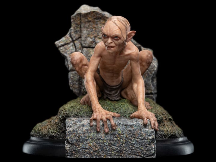 The Lord of the Rings Gollum Guide to Mordor Miniature Statue Gallery Image 1