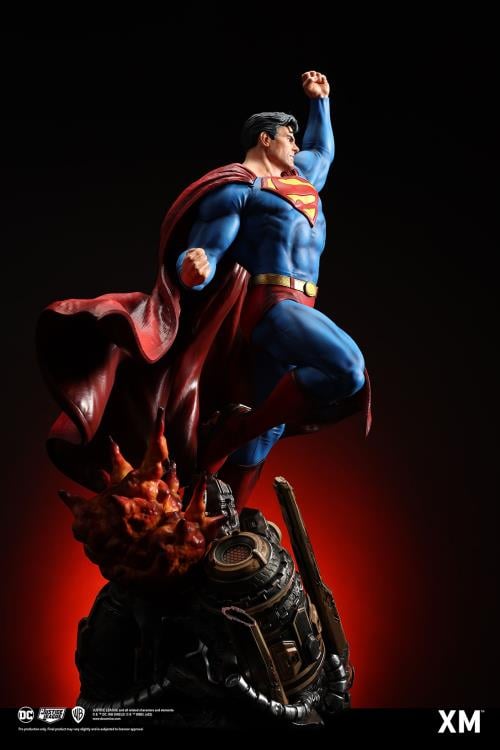 DC Comics Classic Series Superman 1/6 Scale Limited Edition Statue
