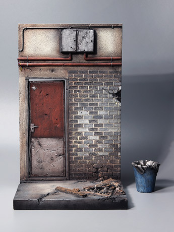 Alley Rear Door Scene 1/12 Scale Accessory Gallery Image 2