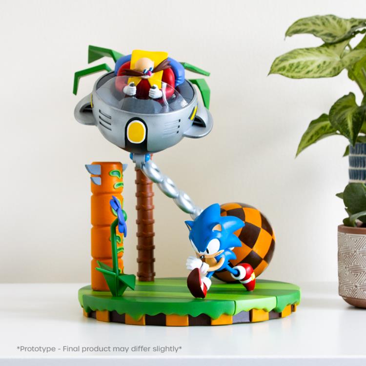 Sonic The Hedgehog 30th Anniversary Statue Gallery Image 3