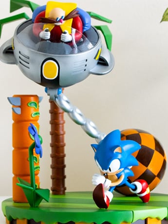 Sonic The Hedgehog 30th Anniversary Statue Gallery Image 2