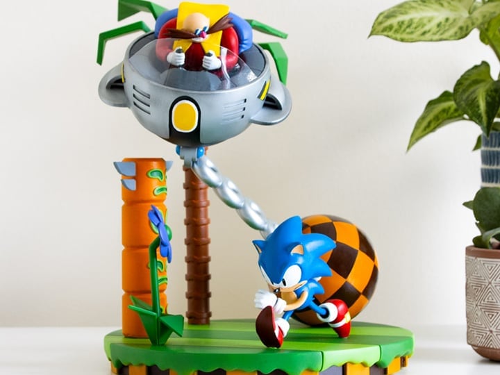 Sonic The Hedgehog 30th Anniversary Statue Gallery Image 1