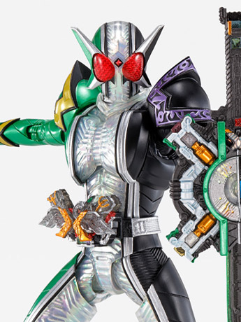 Kamen Rider W S.H.Figuarts -Shinkocchou Seihou- Kamen Rider Double Cyclone Joker Extreme Exclusive Action Figure Gallery Image 2