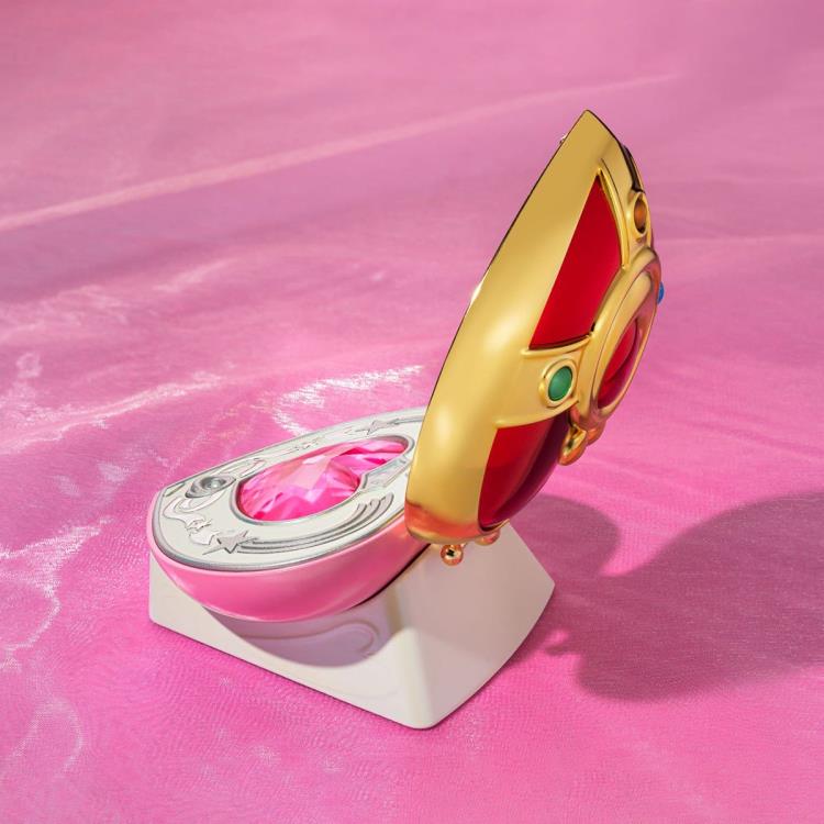 Sailor Moon Proplica Cosmic Heart Compact (Brilliant Color Edition) Gallery Image 5
