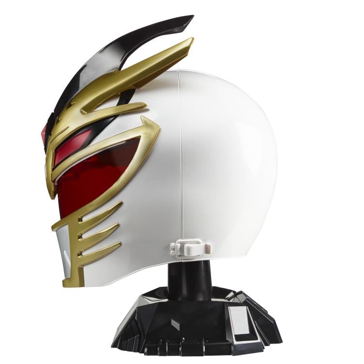 Mighty Morphin Power Rangers Lightning Collection Lord Drakkon 1:1 Scale Wearable Helmet Gallery Image 5