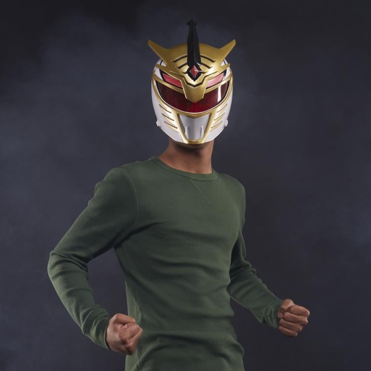 Mighty Morphin Power Rangers Lightning Collection Lord Drakkon 1:1 Scale Wearable Helmet Gallery Image 11