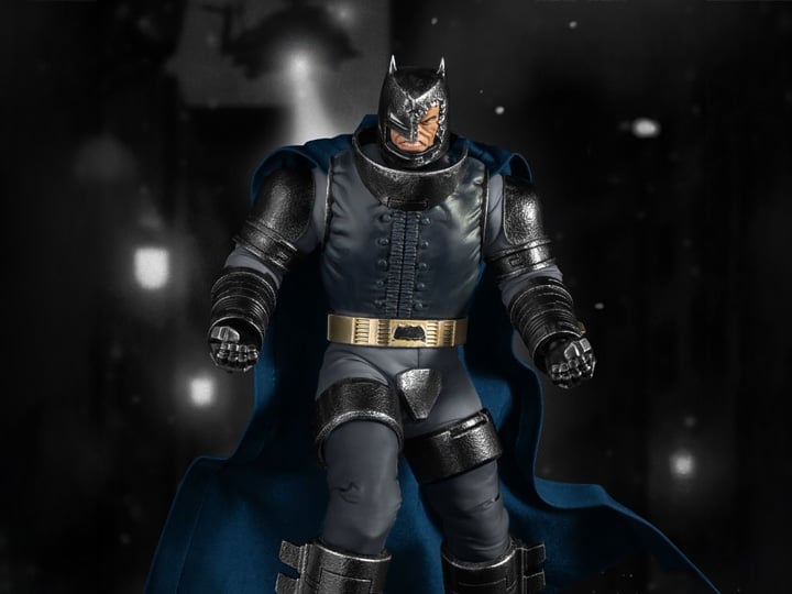 Batman: The Dark Knight Returns Dynamic 8ction Heroes DAH-049 Armored Batman Gallery Image 1