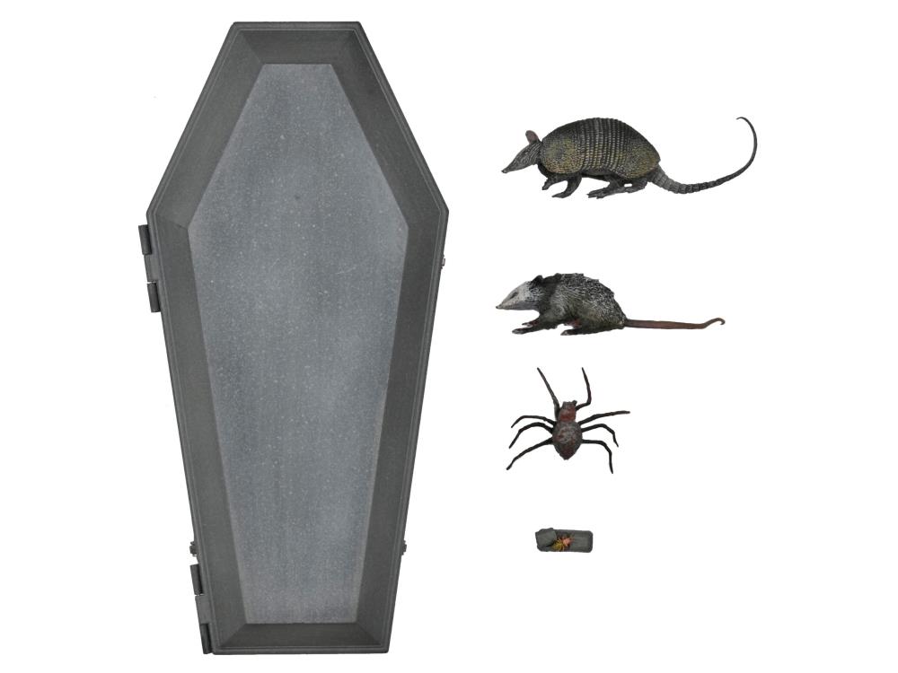 Universal Monsters Dracula Accessory Set Gallery Image 11
