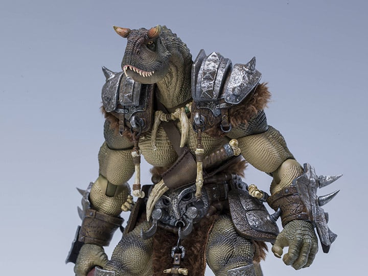 Dinosaur Battlefield Carnotaurus Warrior Recruit (Green) 1/12 Scale Figure Gallery Image 1