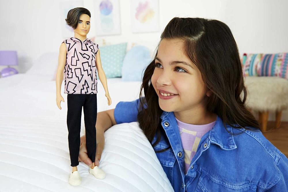 Barbie Fashionistas Ken Case of 4 Dolls Gallery Image 7