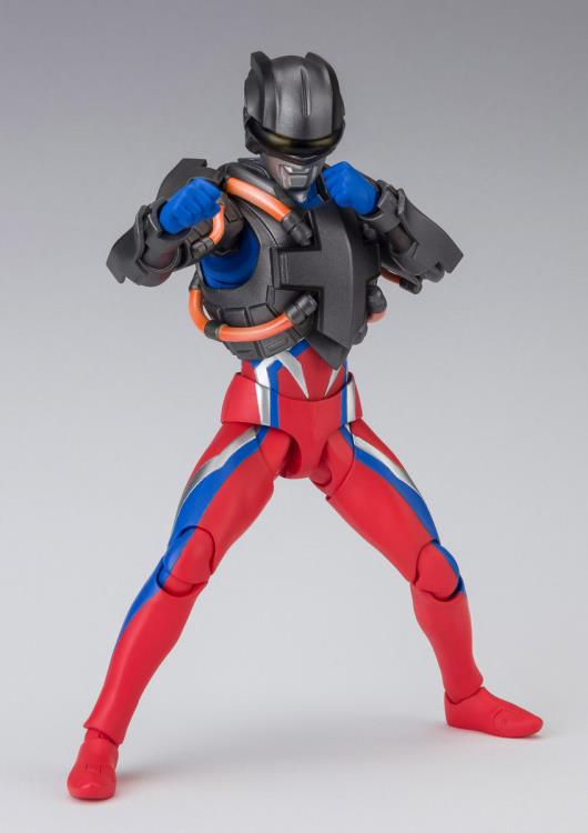 Ultraman S.H.Figuarts Tector Gear Zero Exclusive Action Figure Gallery Image 3