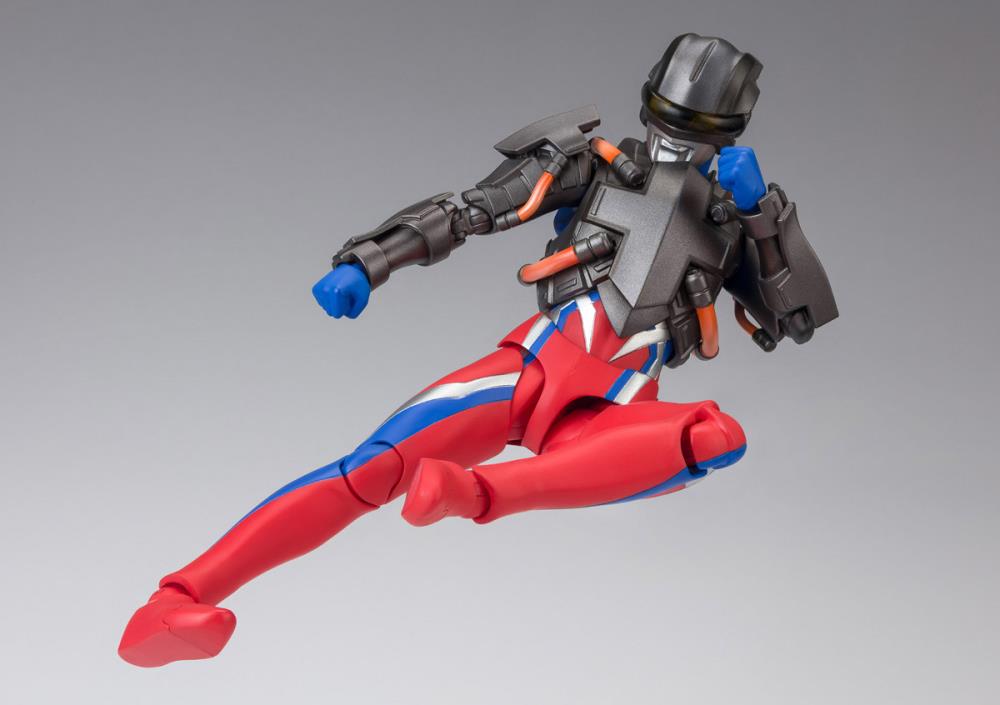 Ultraman S.H.Figuarts Tector Gear Zero Exclusive Action Figure Gallery Image 7