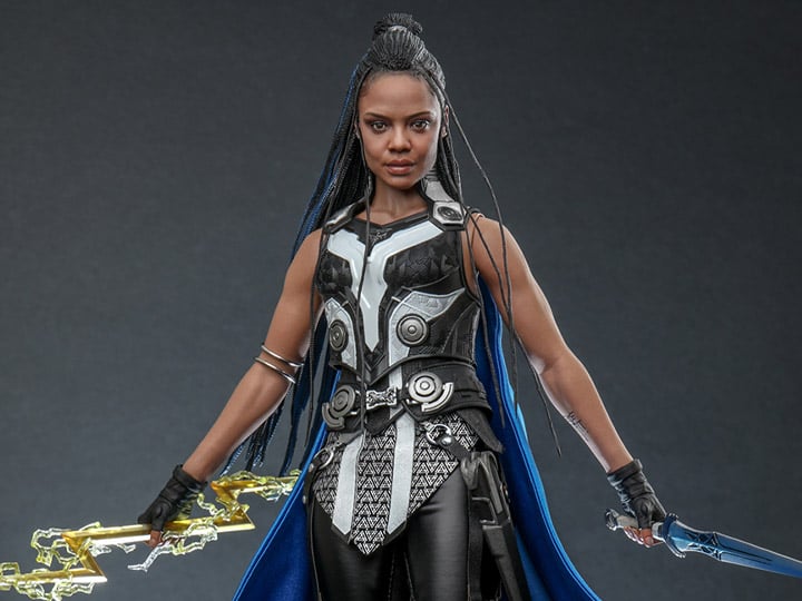 ホットトイズ　MMS673　ヴァルキリー 1/6　フィギュア Hot toys (ホットトイズ) フィギュア 1/6 ヴァルキリー ソー ラブ