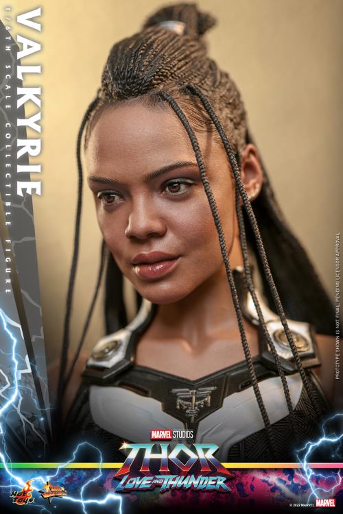 Thor: Love and Thunder Valkyrie MMS673 1/6th Scale Collectible Figure Gallery Image 8