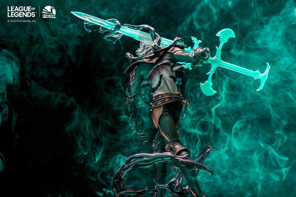 League of Legends The Ruined King Viego 1/6 Scale Limited Edition Statue Gallery Image 21